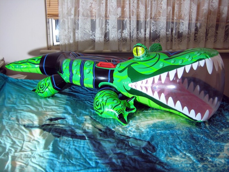 Banzai and ToyQuest Alligator